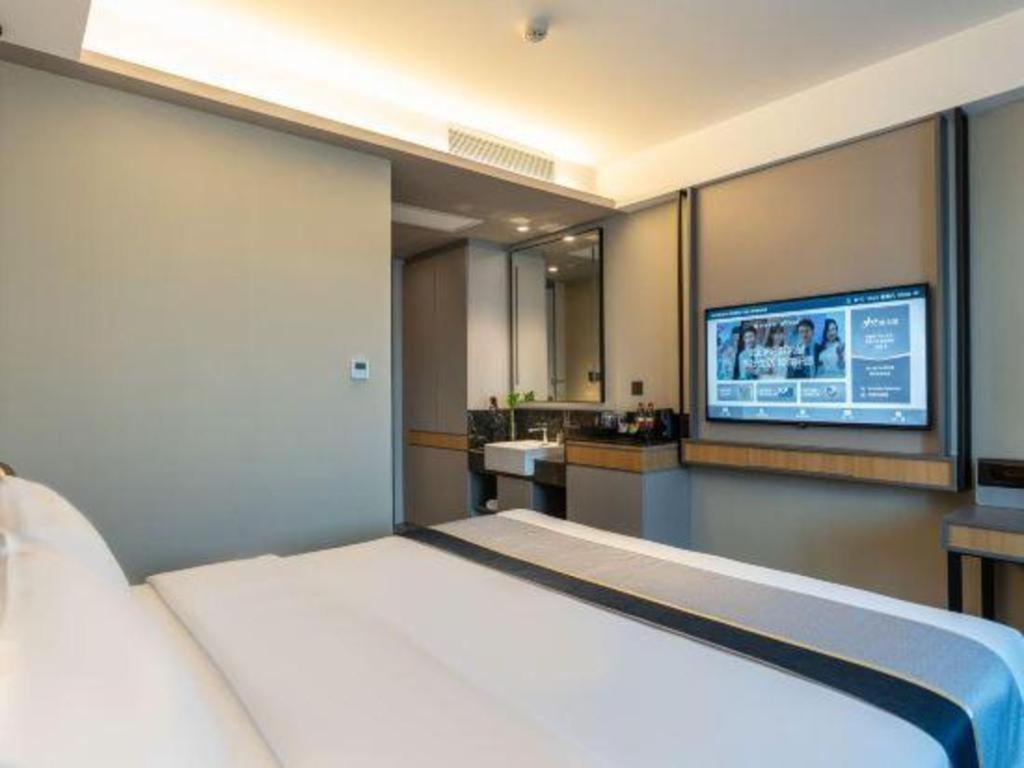 Home Inn Kunming Baita Road Кунмин Екстериор снимка