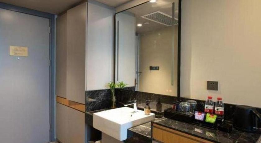 Home Inn Kunming Baita Road Кунмин Екстериор снимка