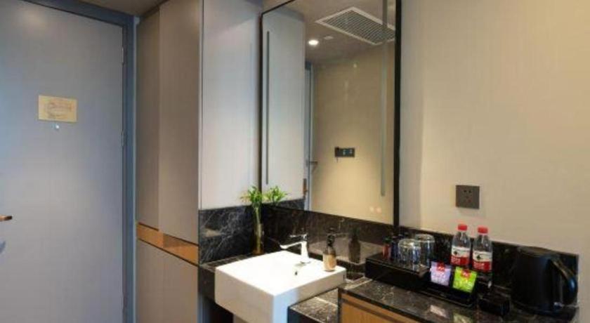 Home Inn Kunming Baita Road Кунмин Екстериор снимка