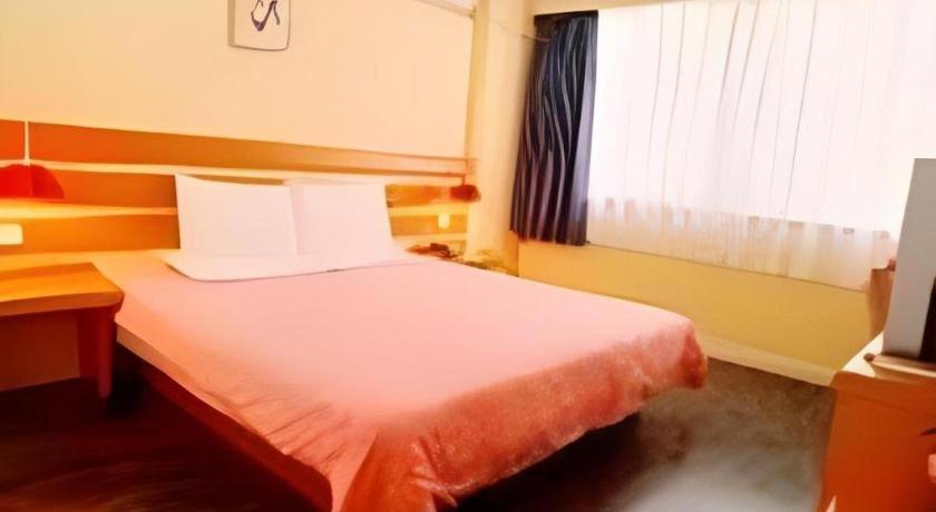 Home Inn Kunming Baita Road Кунмин Екстериор снимка